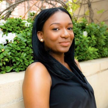 dominique-lightsey-joseph headshot.